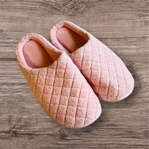 Cozy Pink Quilted Women's Slippers
